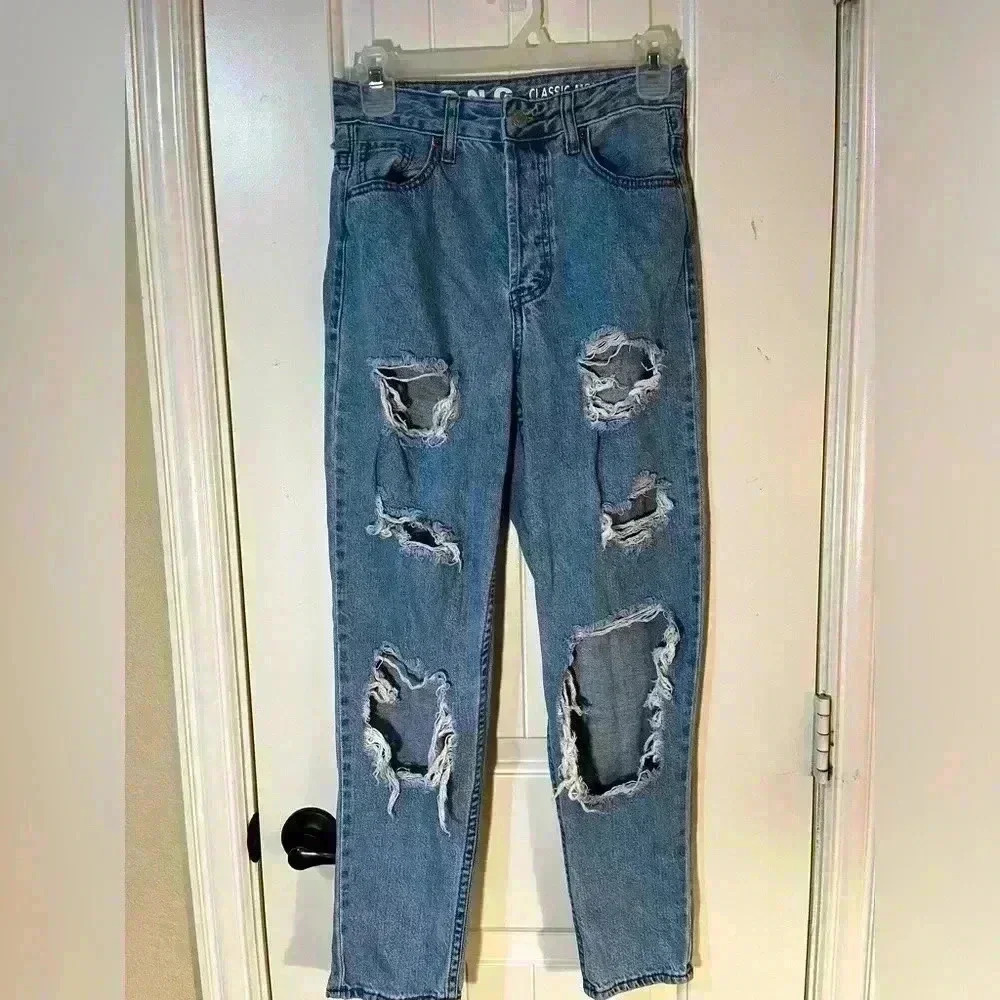 Song classic mom jeans